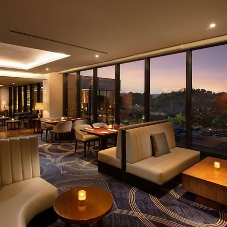 Hilton Clark Sun Valley Resort Clark Field Экстерьер фото
