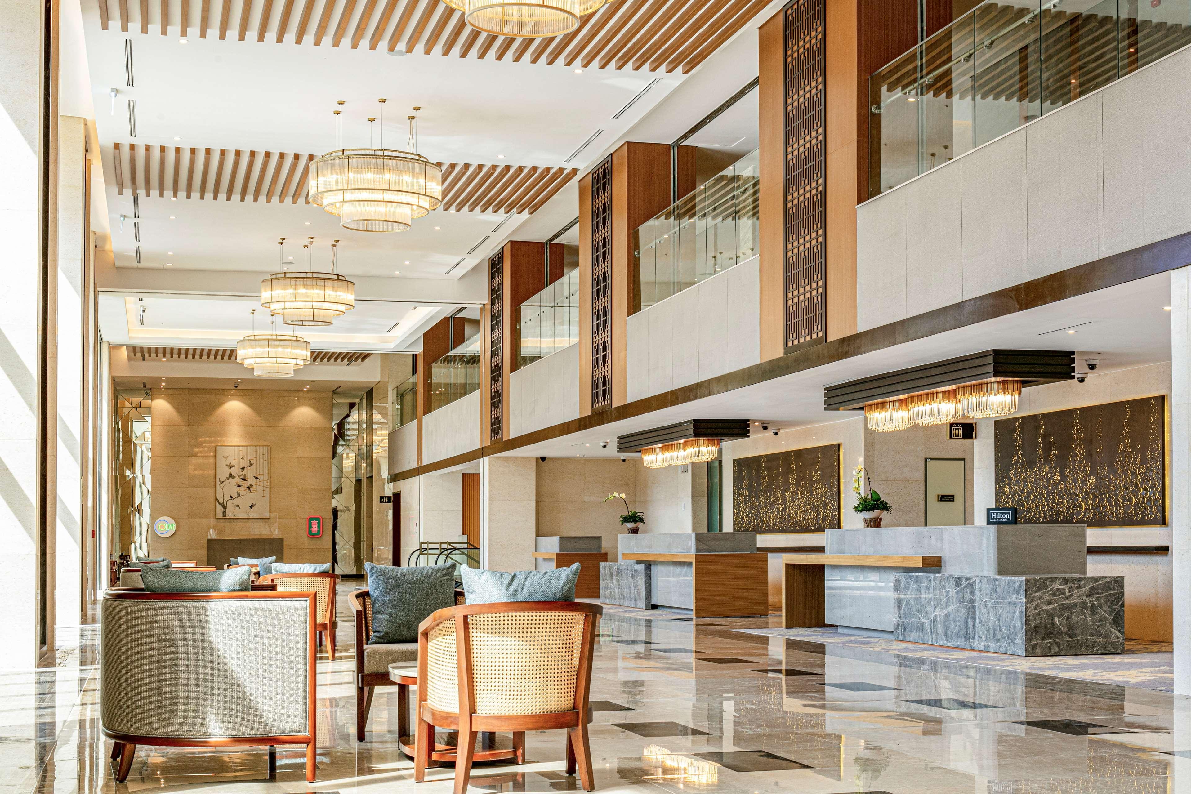 Hilton Clark Sun Valley Resort Clark Field Экстерьер фото
